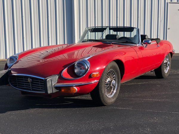 1974 Jaguar V12