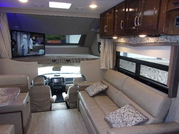 2020 Thor Magnitude BB35 for Sale $157,000