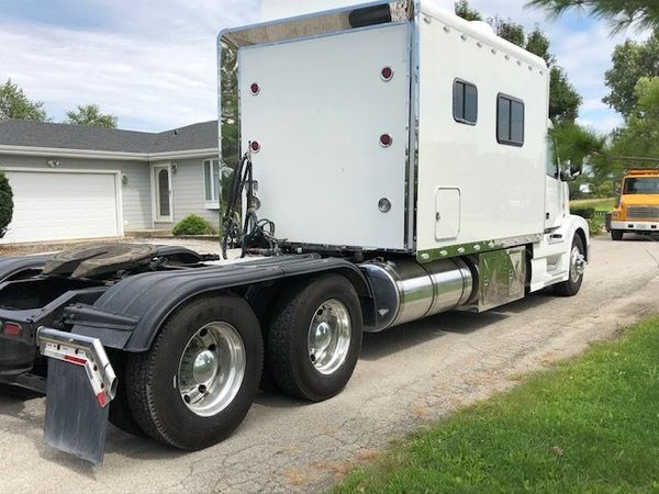 2014 Volvo W/ ARI Legacy Condo Cab - RV / Toterhome / Semi for Sale $92,500