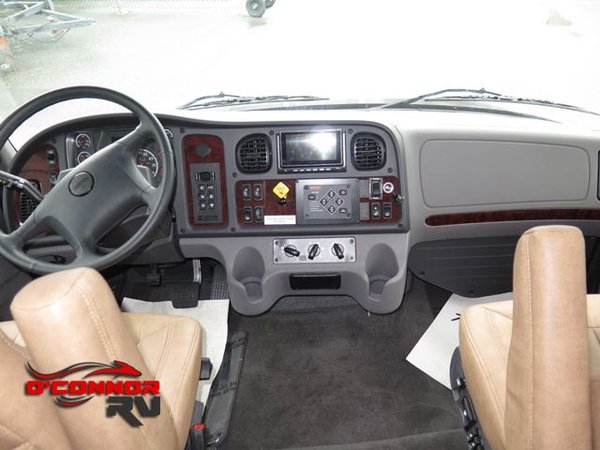 2019 RENEGADE VALENCIA 38RW