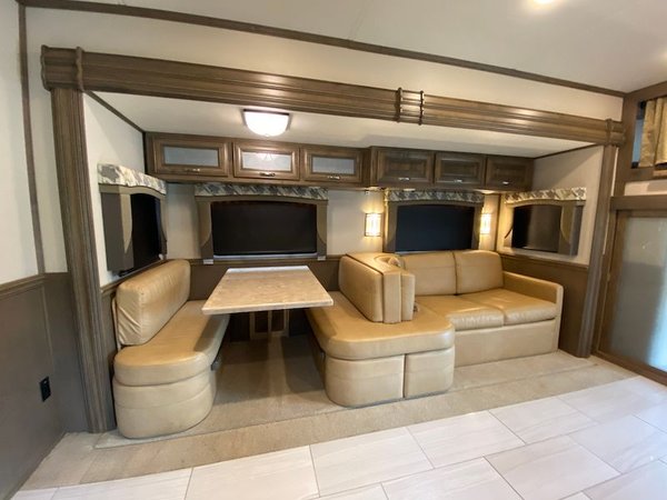 2018 Hualmark 3 Slide for Sale $3,490,900