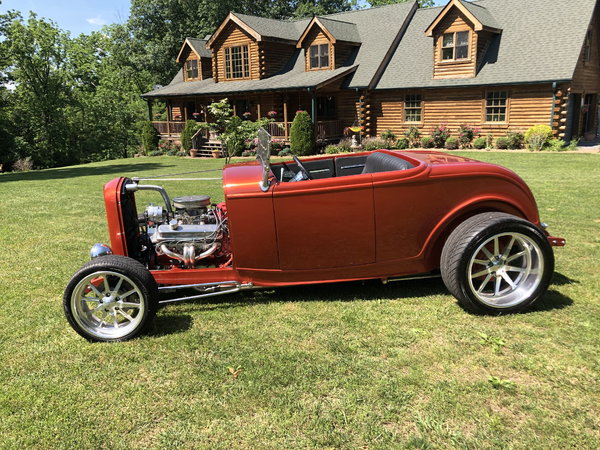1932 Ford Roadster, new build,  stretched body, Pete and Jak 