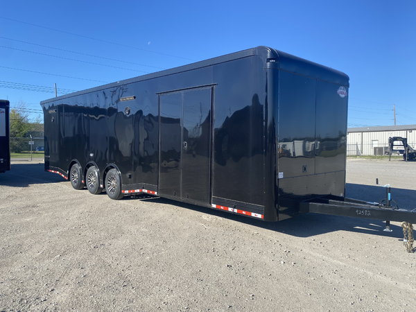32FT BLACK OUT TOOL BOX EXTRA CABINETS   for Sale $38,000 