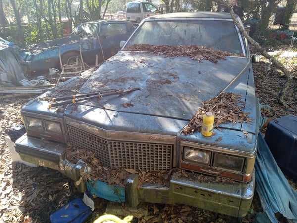 1977 Cadillac Fleetwood  for Sale $1,000 