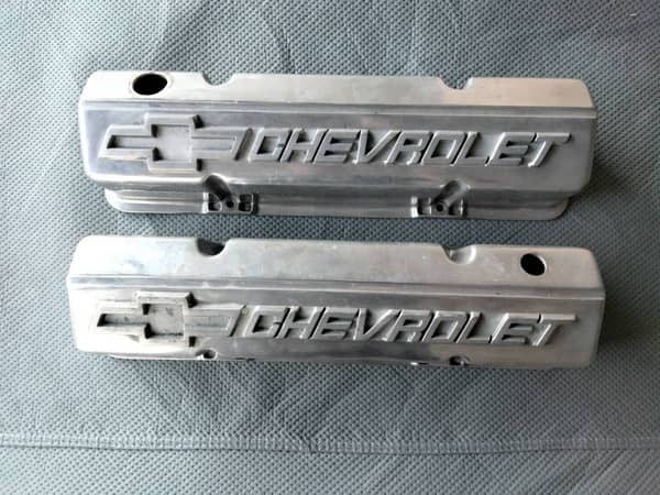 GM Small Bock Chevrolet Valve Covers 12480127  for Sale $375 