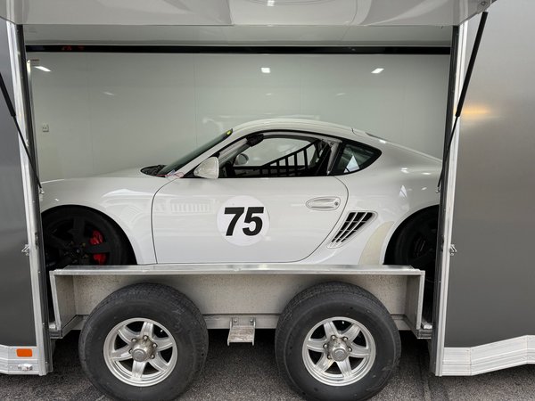 2009 Porsche Cayman 39k Fresh Build.  $107k invested 