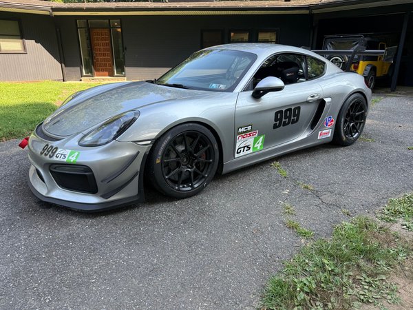 2016 Porsche GT4 Race Car  for Sale $112,000 