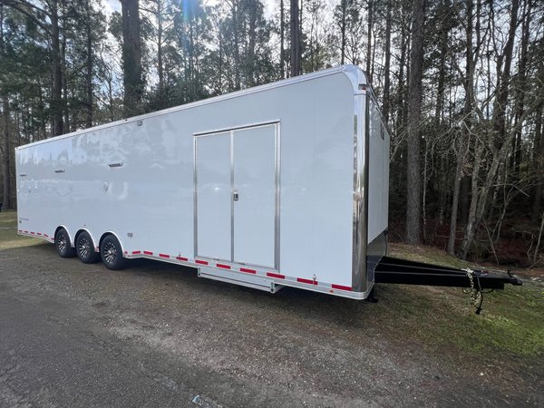 2026 Vintage 34’ Tag Race Trailer