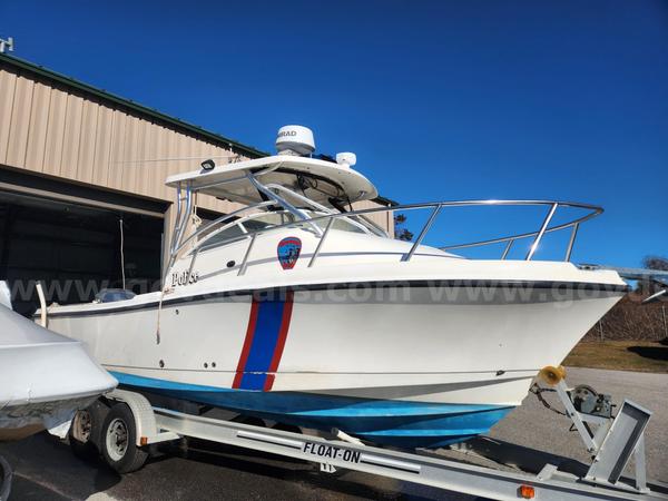 2005 Edgewater Police Boat  for Sale $11,200 