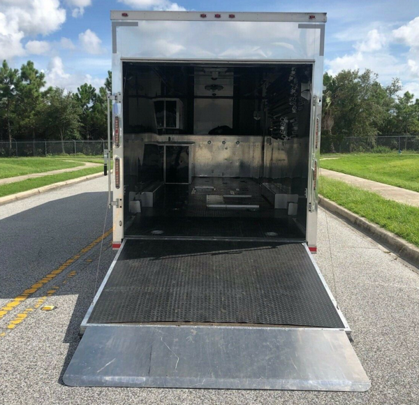 2009 ATC 38' Enclosed Aluminum Car Trailer Hauler Onan Gener for Sale $45,000
