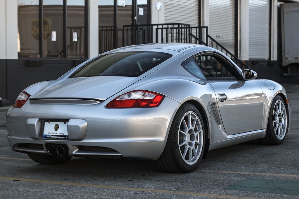 2007 Porsche Cayman - 2007 987.1 Cayman S with a clean carfax 63k miles tastefully modified - Used - VIN WP0AB29807U782810 - 63,587 Miles - 6 cyl - 2WD - Manual - Coupe - Silver - Hayward, CA 94545, United States