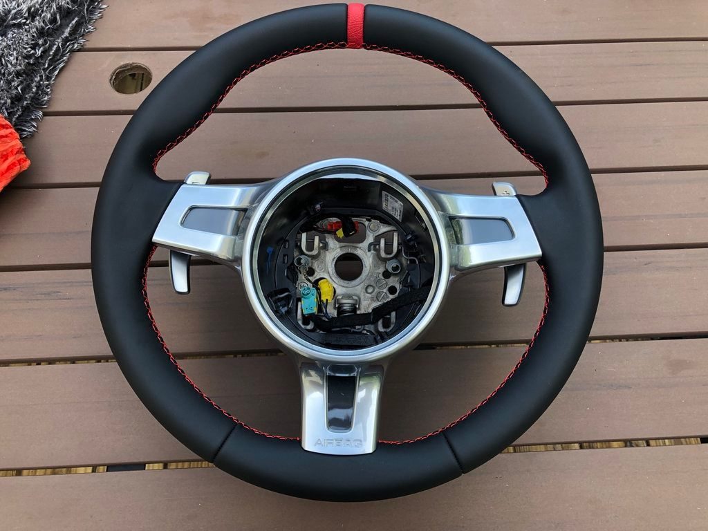 Custom PDK Sport Design Steering wheel w/Air Bag 997/991/987/981