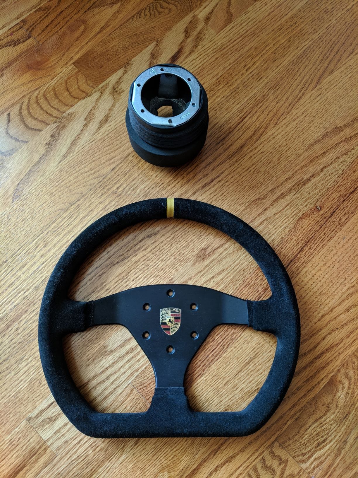 Accessories - GT4 Clubsport Steering Wheel/MOMO Hub - Used - Aurora, CO 80014, United States