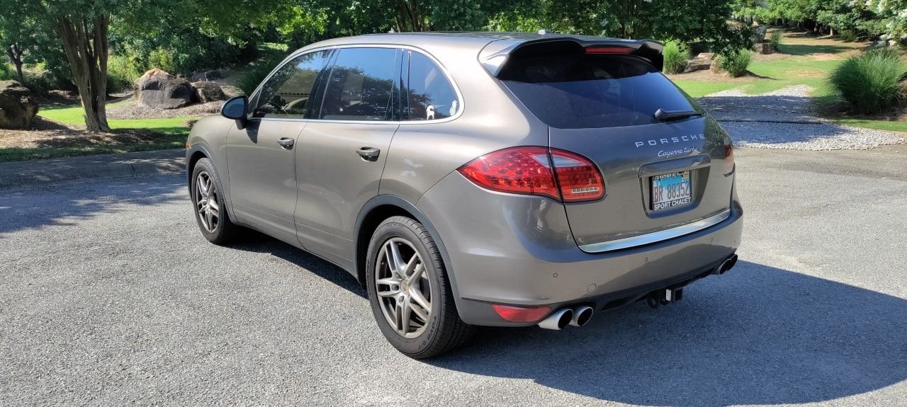 2013 Porsche Cayenne - 2013 Porsche Cayenne Turbo - Used - VIN WP1AC2A26DLA90801 - 80,000 Miles - 8 cyl - AWD - Automatic - SUV - Gray - Columbia, SC 29201, United States
