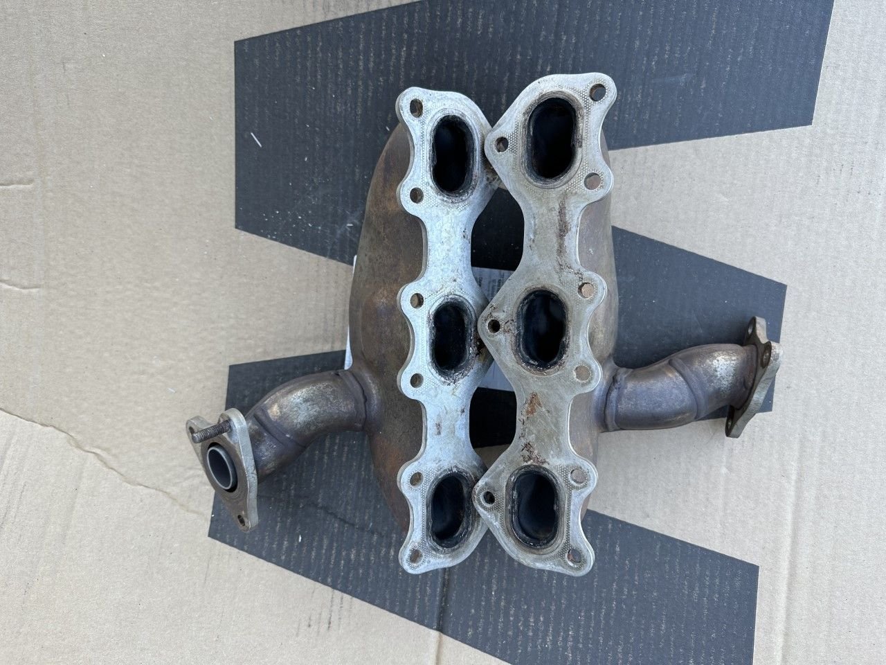 Engine - Exhaust - Used 991.2 Carrera Base/S/GTS OEM header '17-'19 - Used - 2017 to 2019 Porsche 911 - Charles Town, WV 25414, United States