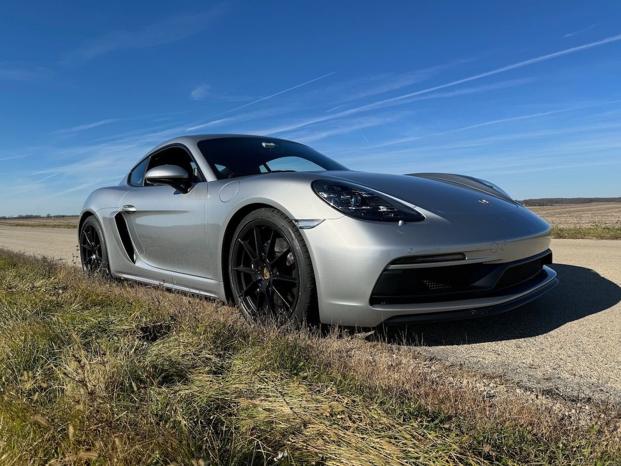 2023 Porsche 718 -  - Used - VIN WP0AD2A80PS271681 - 2,300 Miles - 6 cyl - 2WD - Manual - Coupe - Silver - Plainfield, IL 60585, United States