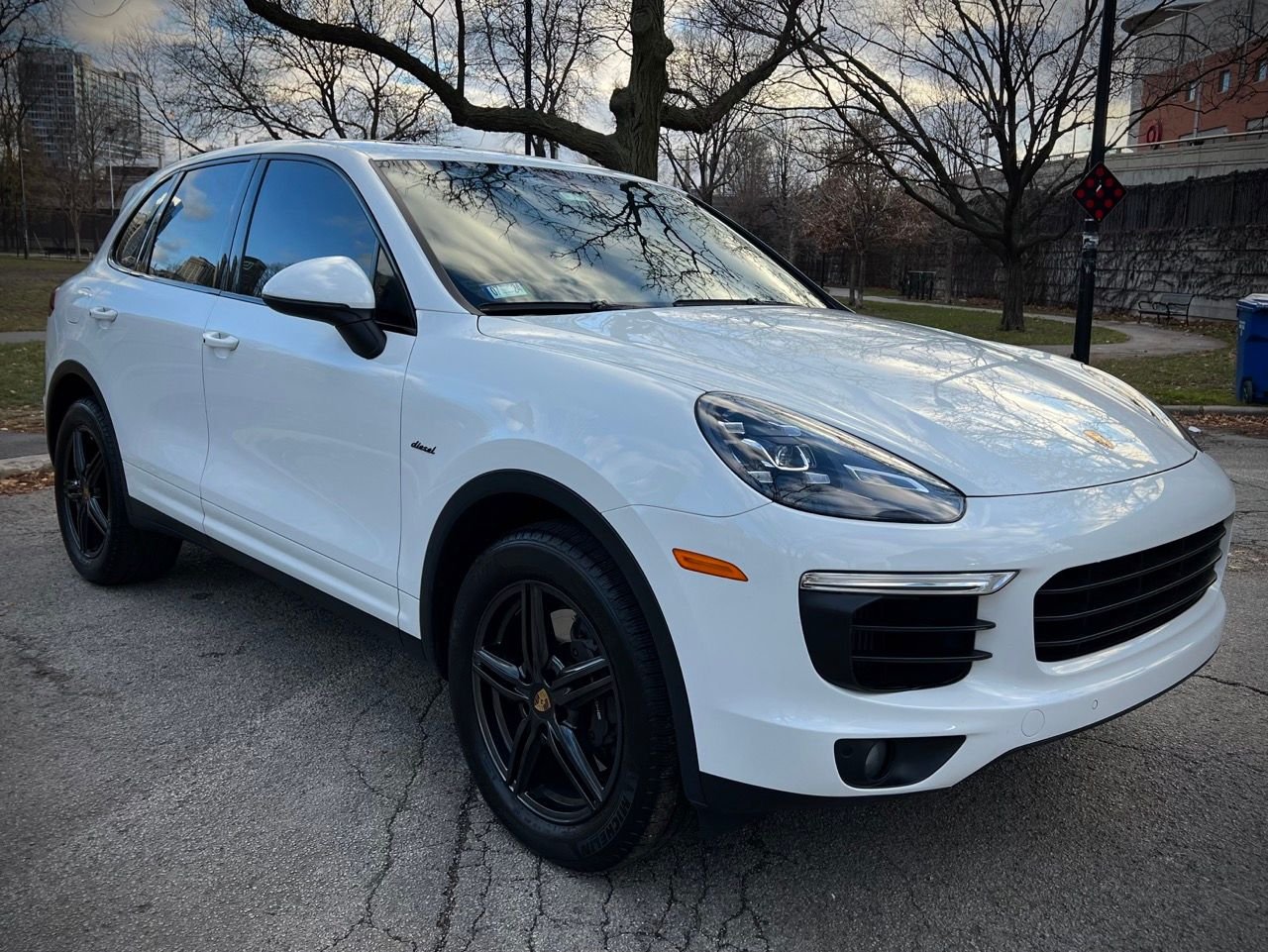 2015 Porsche Cayenne - 2015 Cayenne Diesel 54k Miles - Rare & Fully Loaded - Used - VIN WP1AF2A2XFLA38680 - 6 cyl - AWD - Automatic - SUV - White - Chicago, IL 60601, United States
