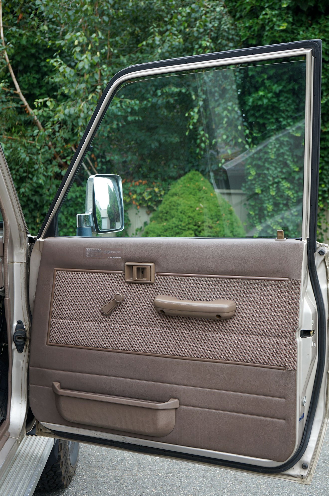 1990 Toyota Land Cruiser - 1990 Toyota Land Cruiser Prado - 5-Speed Manual Turbo Diesel - Used - VIN 00000000000000000 - 70,000 Miles - 4 cyl - 4WD - Manual - Truck - Vancouver, BC V5Z4N6, Canada