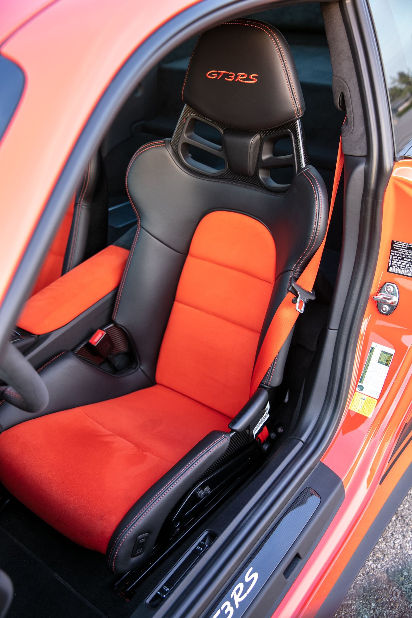 2016 Porsche 911 - perfect condition 2016 porsche gt3rs in lava orange with CXX opions 210k msrp - Used - VIN WP0AF2A95GS193210 - 3,200 Miles - 6 cyl - Coupe - Arcaida, CA 91006, United States