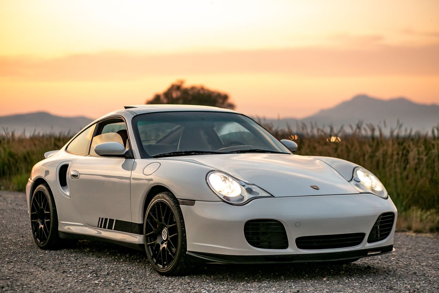 2001 Porsche 911 - 2001 Porsche 911 996 Turbo - Rare Biarritz White/ Natural Brown combo - Used - VIN WP0AB29901S686638 - 66,200 Miles - 6 cyl - AWD - Manual - Coupe - White - Logan, UT 84321, United States