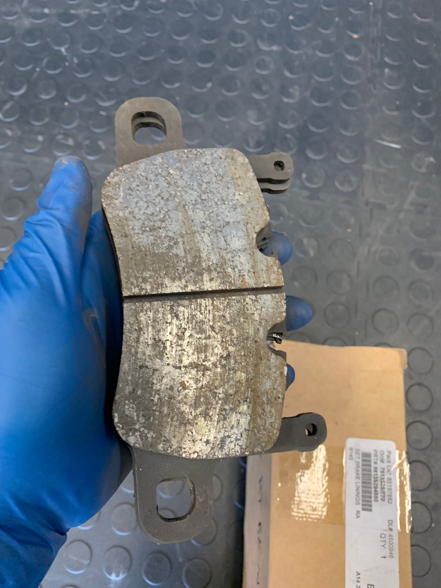 2000 Porsche 911 - Race Technologies RE-10 rear pads product #2451.18 - Brakes - $250 - York, PA 17403, United States