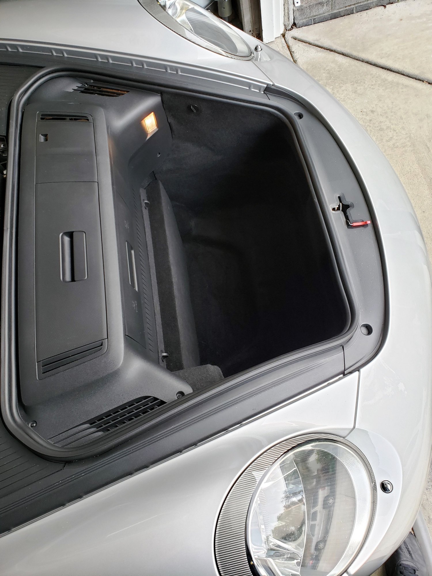 2005 Porsche 911 - FS: 2005 Porsche Carrera 997, 6-speed MT, 40K miles, Clean, SoCa - Used - VIN WP0AA29975S716341 - 40,000 Miles - 6 cyl - 2WD - Manual - Coupe - Silver - San Juan Capistrano, CA 92675, United States