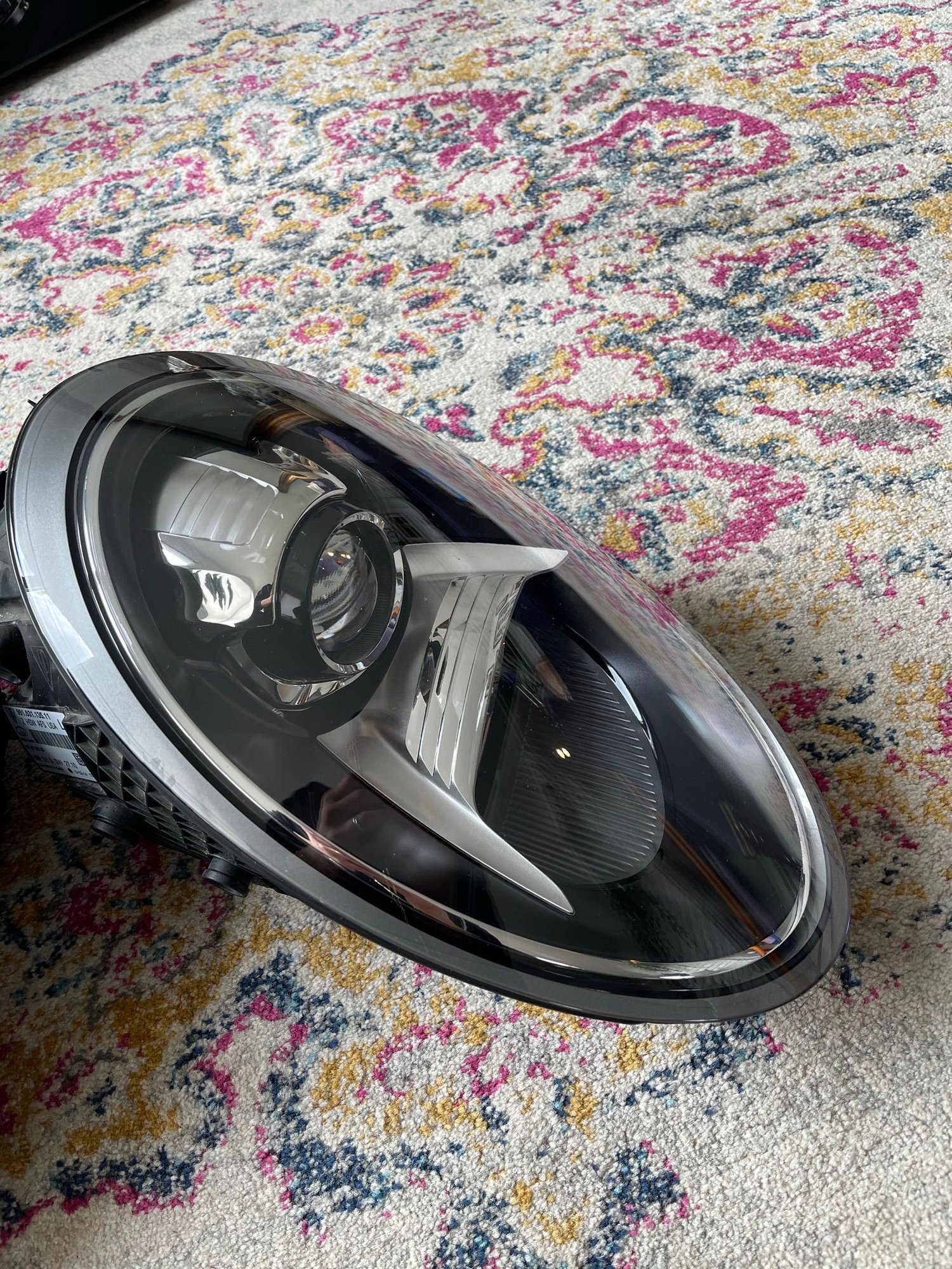 Lights - 991 911 GT3 Xenon Headlight Pair - Used - 2012 to 2017 Porsche 911 - Dearborn, MI 48124, United States