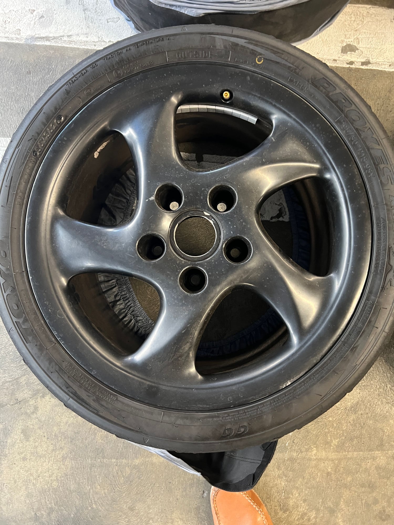 Wheels and Tires/Axles - Black Rims with Tires - Used - 2001 Porsche 911 - El Segundo, CA 90245, United States