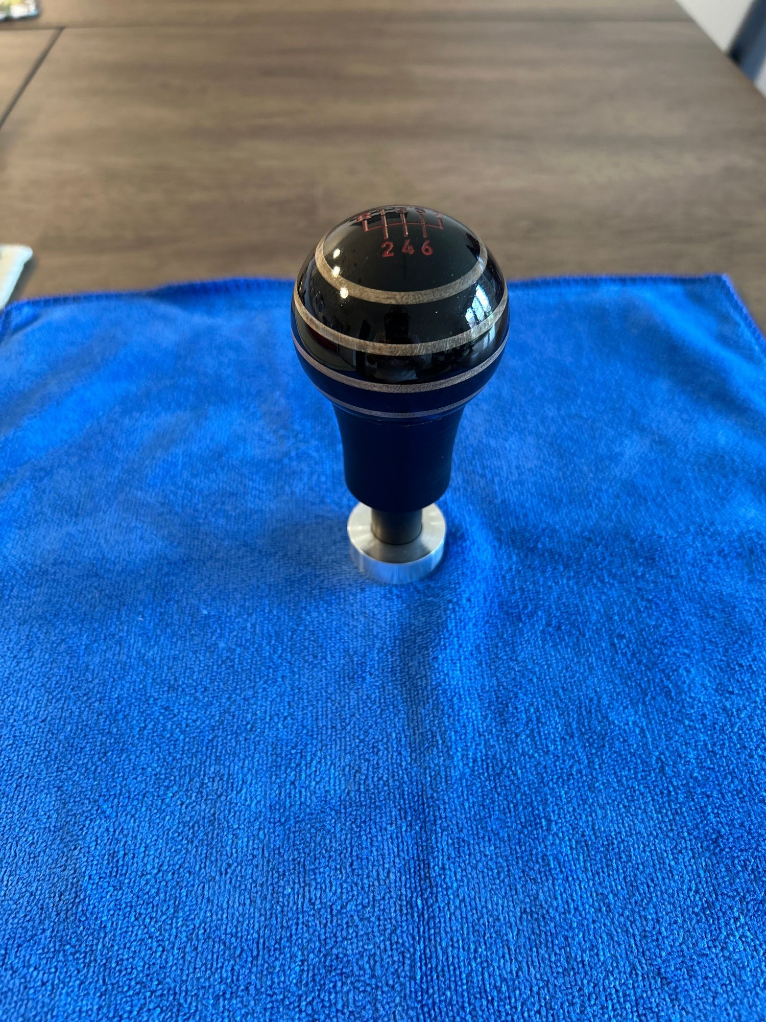 Interior/Upholstery - 7 speed Ebony Gear Knob - Used - 2022 to 2024 Porsche 911 - Lake Forest, IL 60045, United States