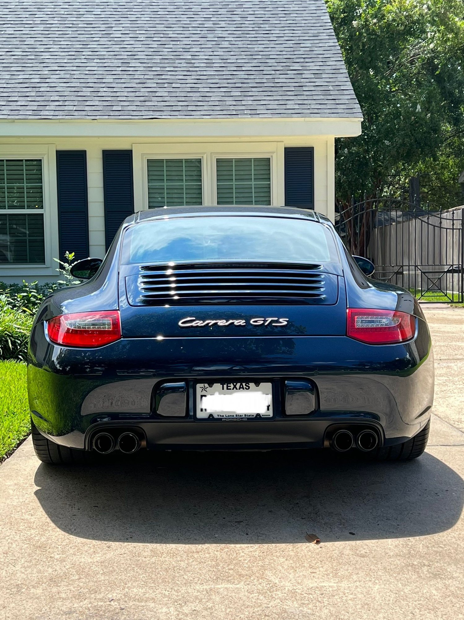 2011 Porsche 911 - 2011 Porsche 911 GTS Coupe 6MT in Dark Blue Metallic (Rare) - Used - VIN WP0AB2A97BS720989 - 42,000 Miles - 6 cyl - 2WD - Manual - Coupe - Blue - Houston, TX 77008, United States