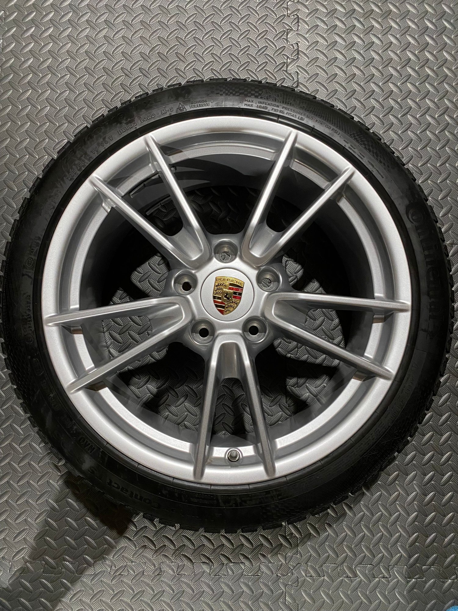 Wheels and Tires/Axles - 911 992 winter wheel and tire set - Used - 2020 to 2024 Porsche 911 - Summit, NJ 07901, United States