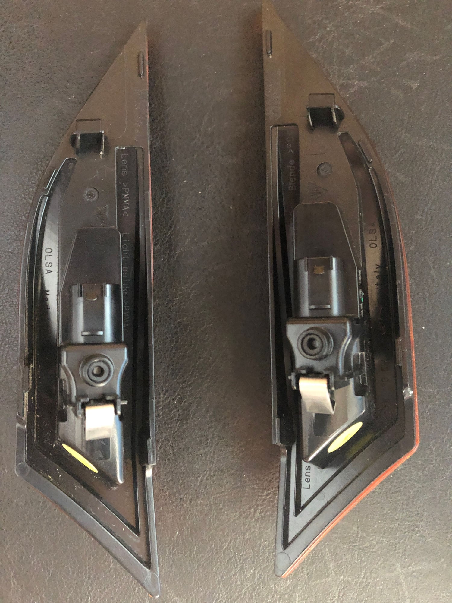 Lights - Porsche OEM side markers - Used - 2012 to 2019 Porsche All Models - Toronto, ON M9B6J4, Canada