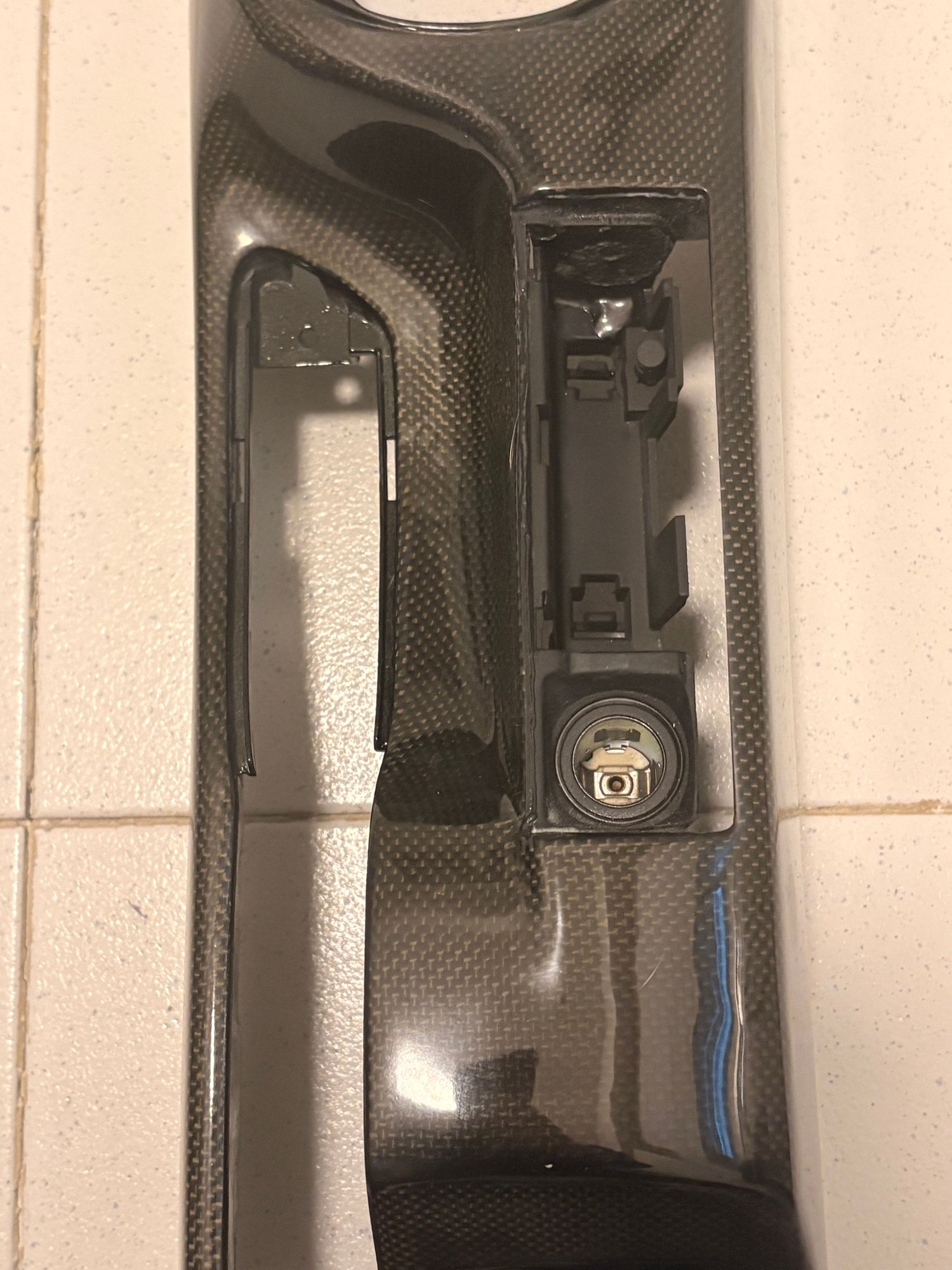 Interior/Upholstery - Carbon Center Console OEM 997 - Used - 2005 to 2012 Porsche 911 - Monaco, Monaco