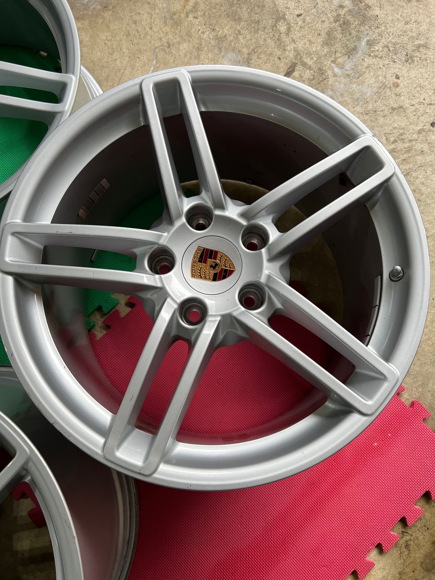 Wheels and Tires/Axles - Factory OEM 19" wheels for Carrera 991.1 or 991.2 - Used - 2013 to 2019 Porsche 911 - Willow Grove, PA 19090, United States