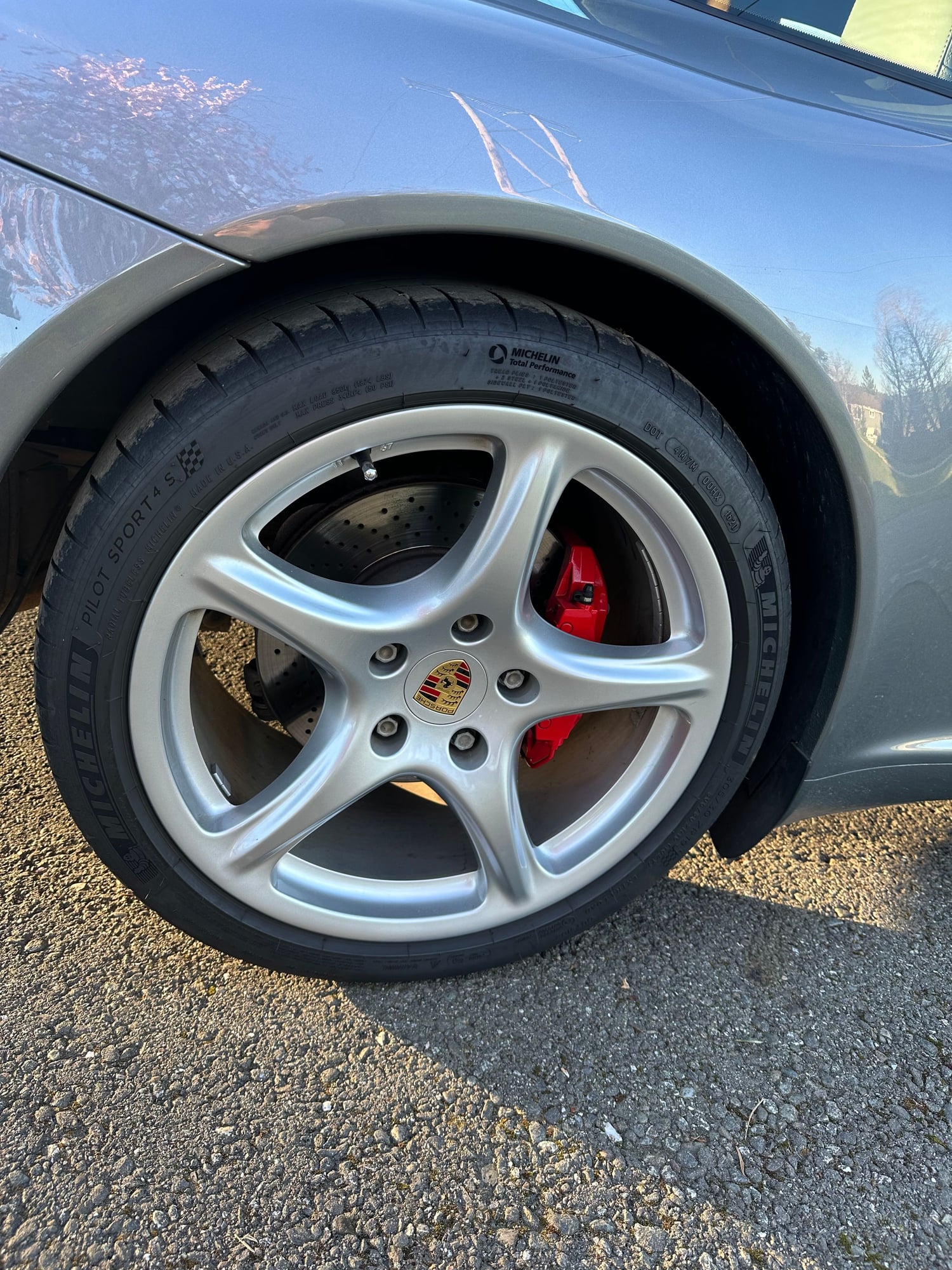 2005 Porsche 911 - 2005 Porsche 911 Carrera S 6MT 3.8L - Used - VIN WP0AB29915S742463 - 55,285 Miles - 6 cyl - 2WD - Manual - Coupe - Gray - Woodinville, WA 98072, United States