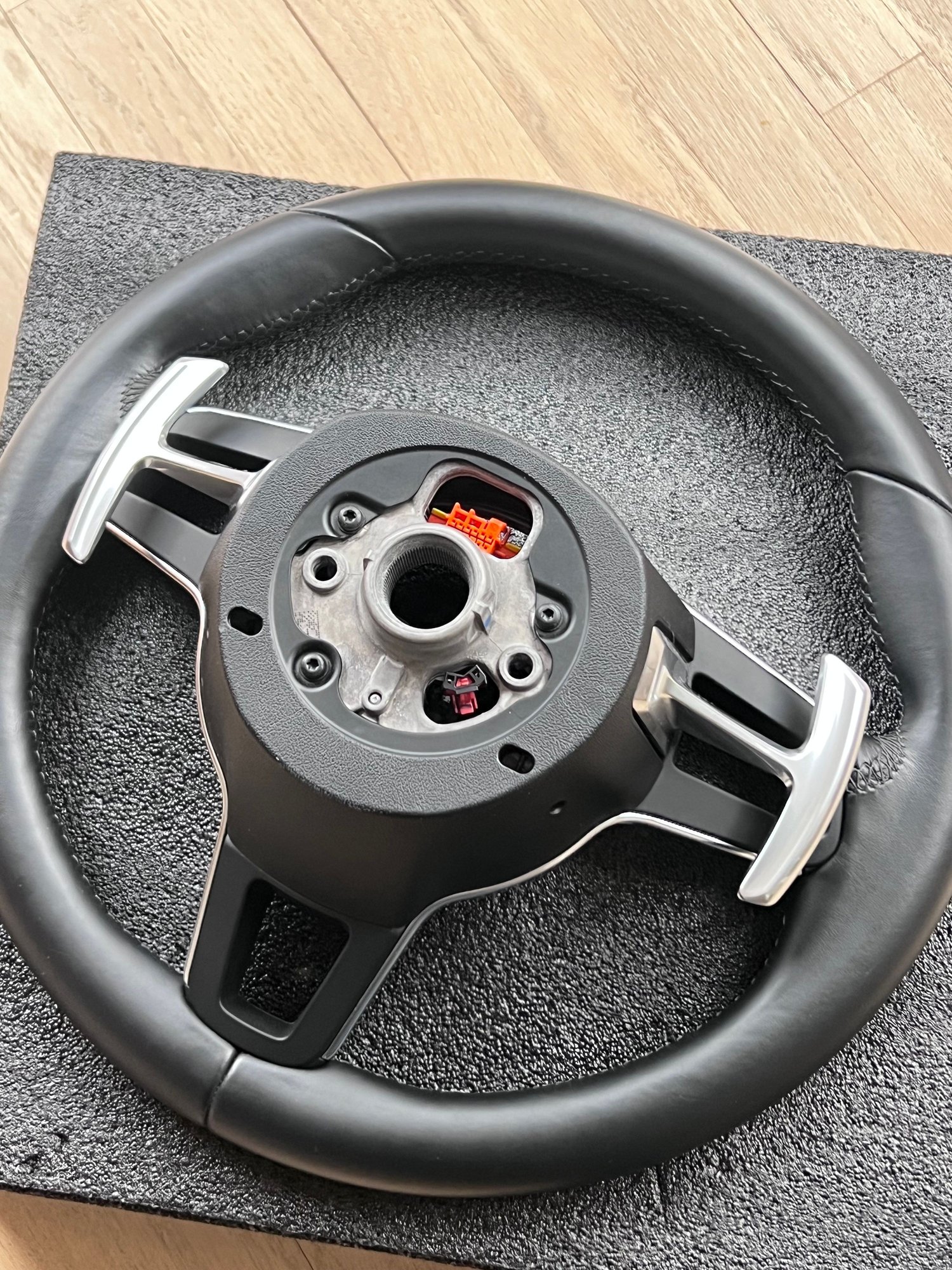Steering/Suspension - 991.2 PDK Steering Wheel-Excellent - Used - 2015 to 2019 Porsche 911 - Chicago, IL 60646, United States