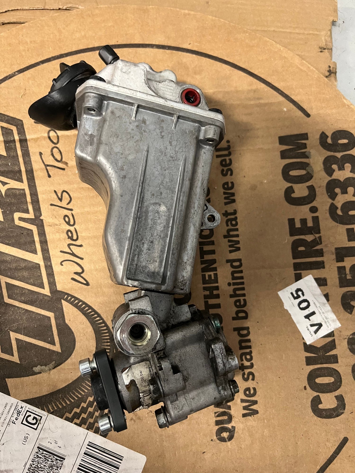 2004 Porsche GT3 - 996 GT3 power steering pump and reservoir - Accessories - $700 - Tampa, FL 33603, United States