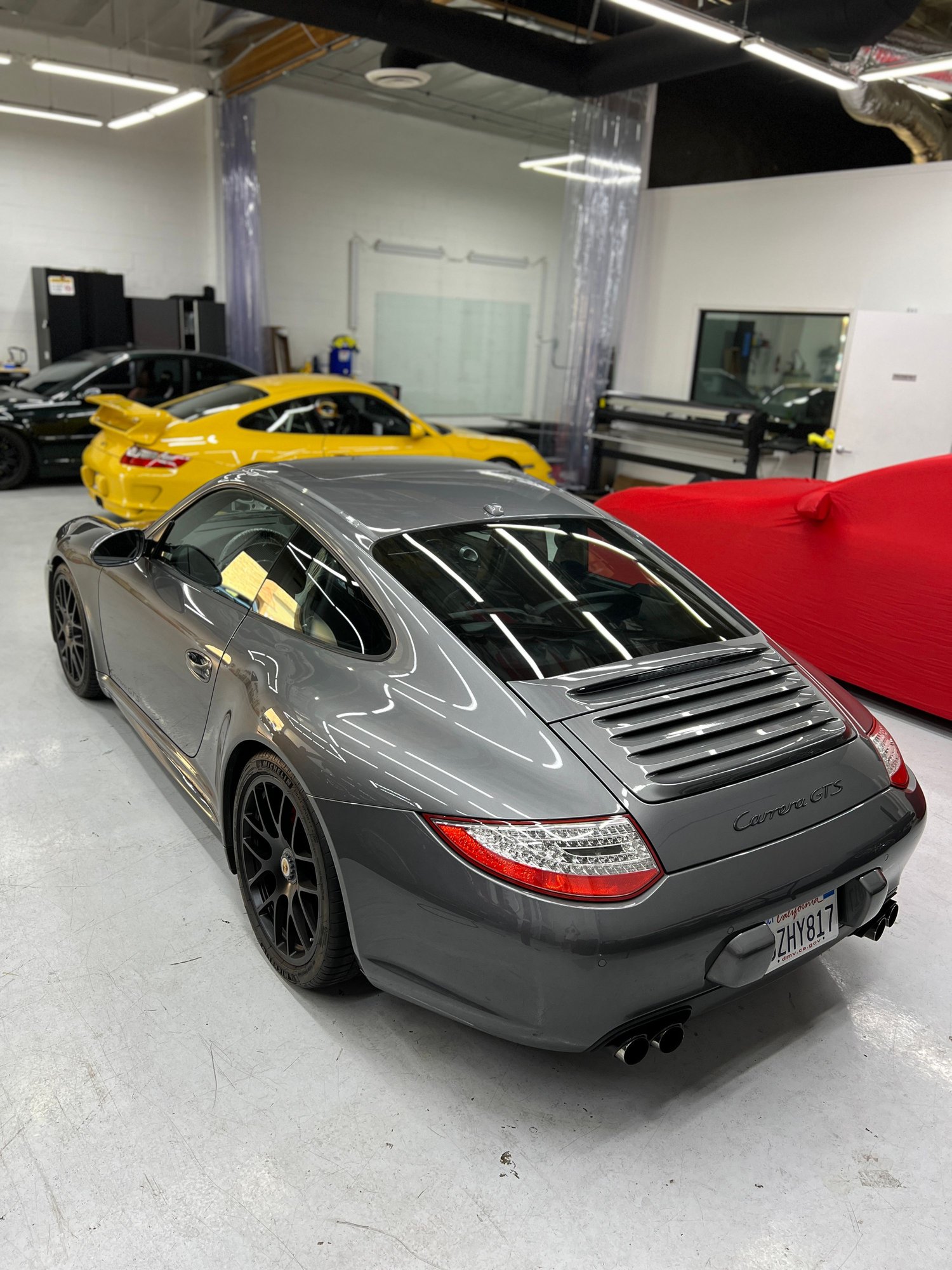 2012 Porsche 911 - 2012 GTS w/ 12k Miles & 07 GT3 - Used - VIN WPOAB2A99CS720672 - 12,900 Miles - 6 cyl - 2WD - Automatic - Coupe - Gray - West Hollywood, CA 90046, United States