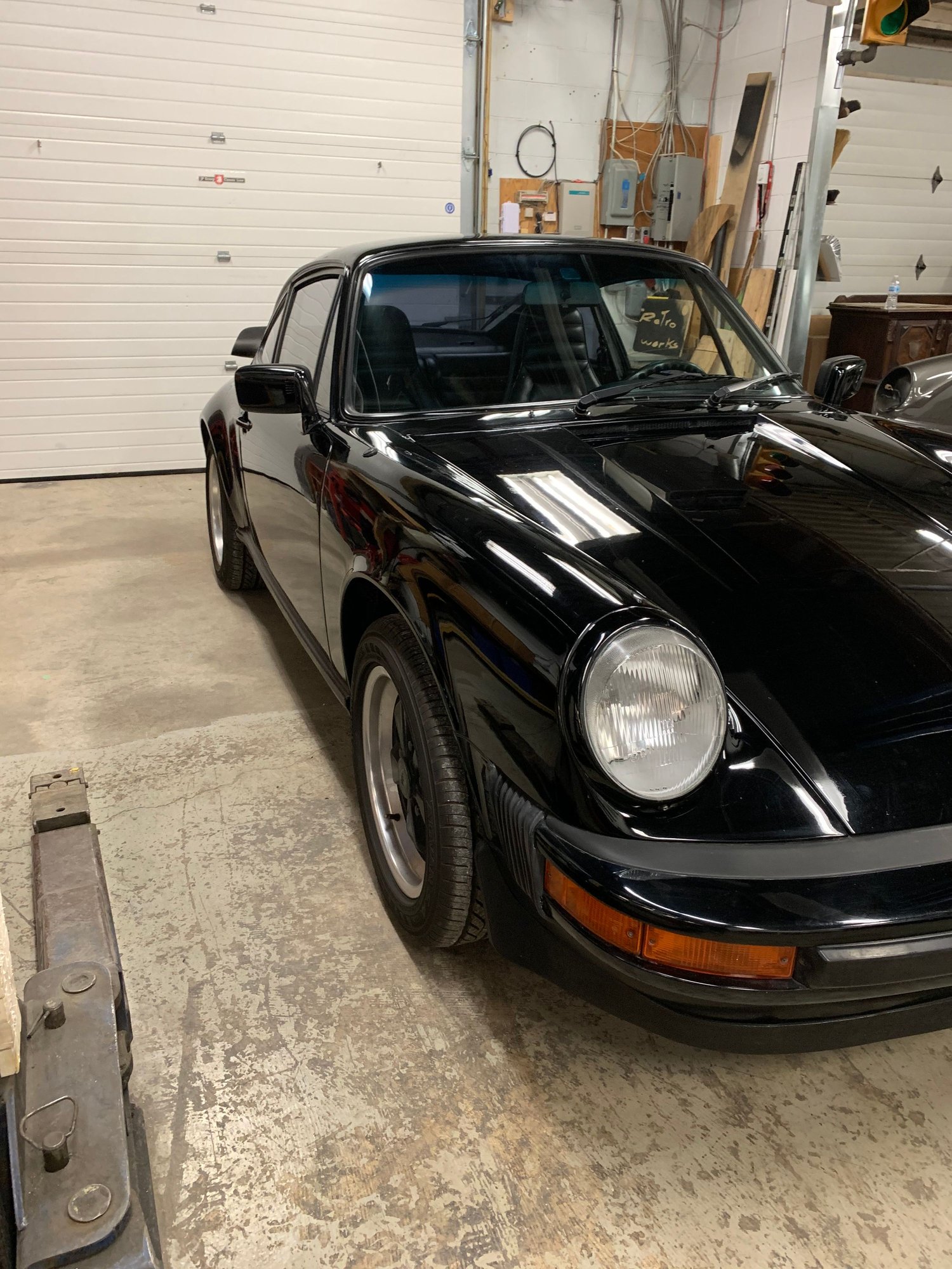 1979 Porsche 911 - 1979 Porsche 911 SC - Used - VIN 9119301013 - 6 cyl - 2WD - Automatic - Coupe - Black - London, ON N5V3L3, Canada