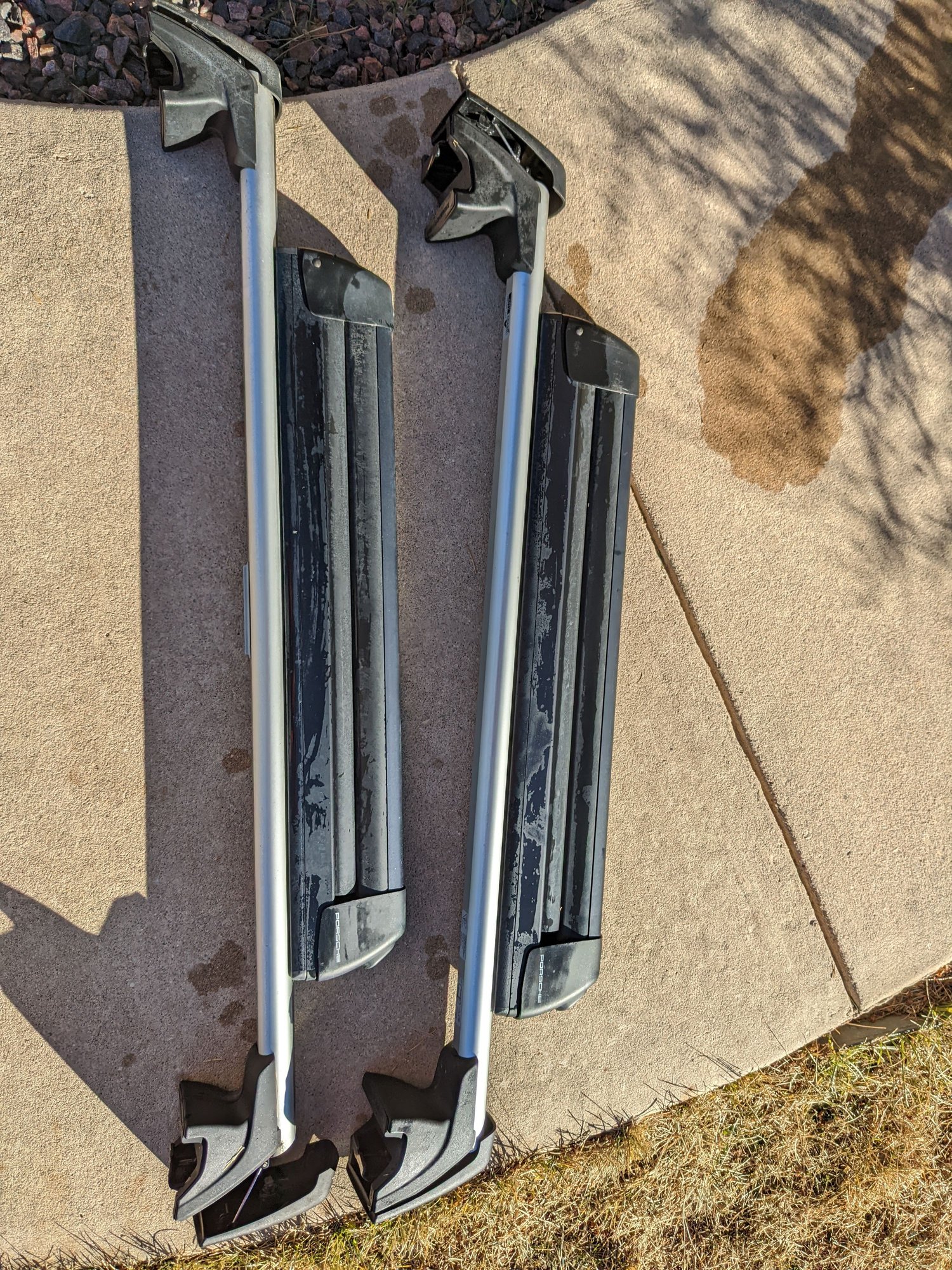2015 Porsche Macan - OEM Porsche Macan Ski/Snowboard Rack - Used - VIN WP1AA2A5XJLB01181 - 80909, CO 80909, United States