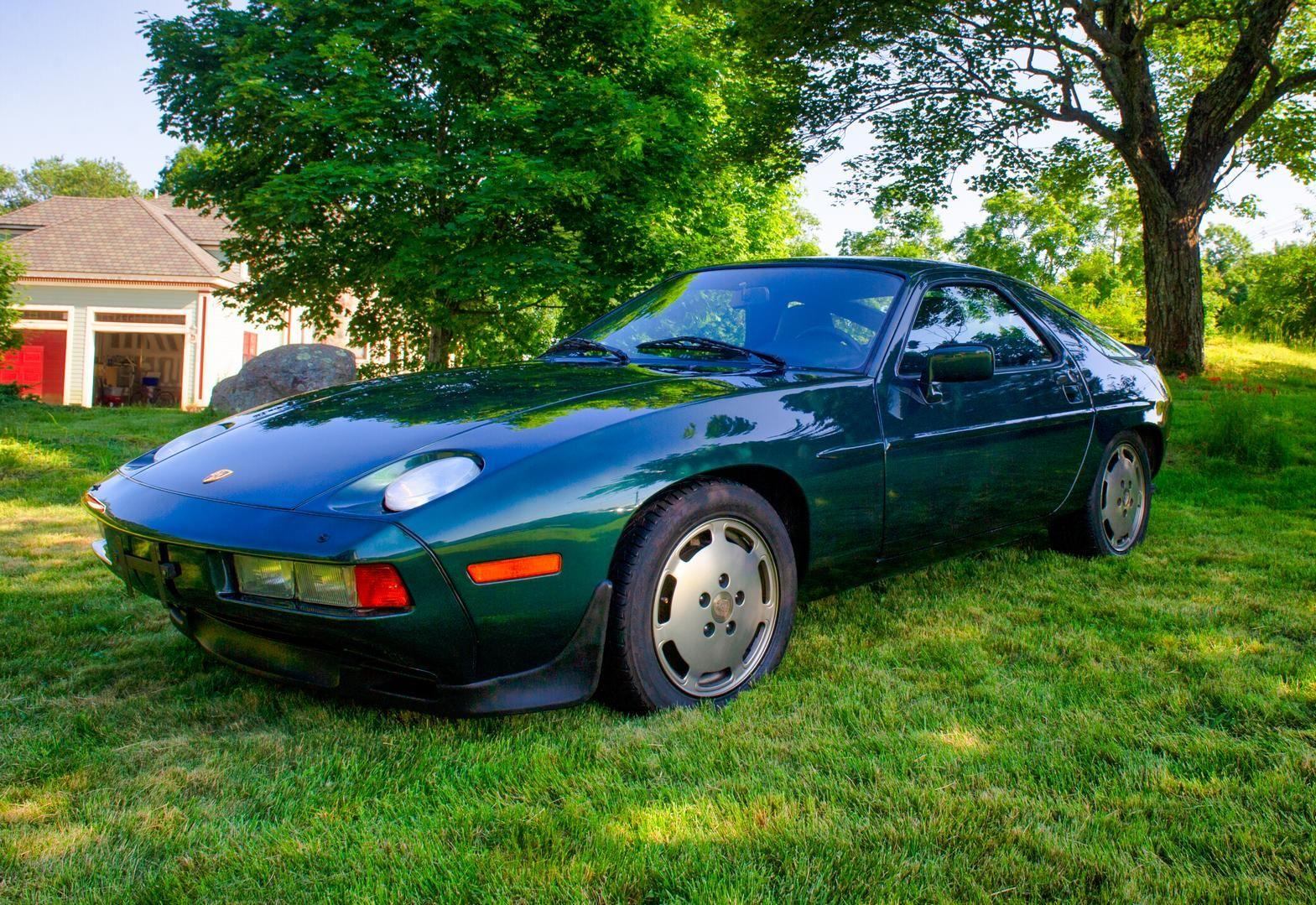 1983 Porsche 928 - 1983 Porsche 928S 5-speed manual, Moss Green Metallic, Black full leather interior - Used - VIN WP0JB0924DS860125 - 32,855 Miles - 8 cyl - 2WD - Manual - Coupe - Other - Dartmouth, MA 02747, United States