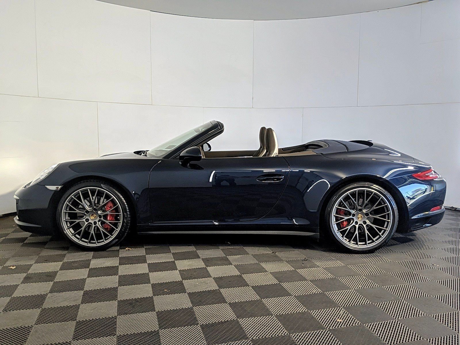 2017 Porsche 911 - 2017 Carrera 4S Cabriolet - Night Blue/Saddle Brown Full Leather - Used - VIN WP0CB2A97HS155807 - 19,650 Miles - 6 cyl - AWD - Automatic - Convertible - Blue - Sudbury, MA 01776, United States