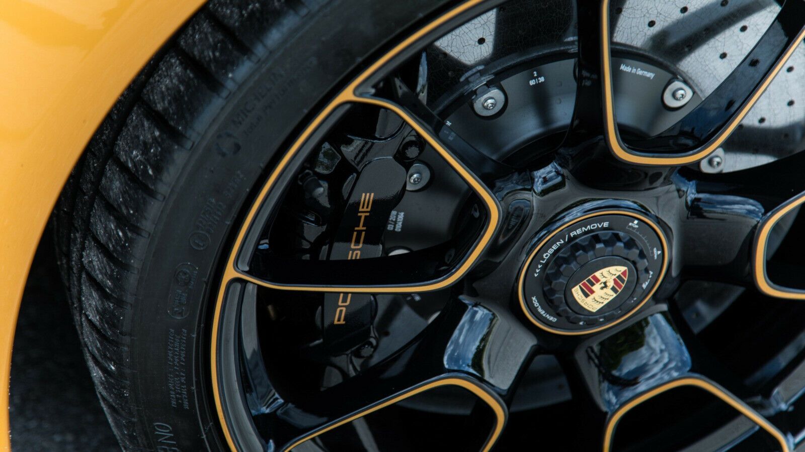 Custom Porsche Panamera Turbo Front Rear Brembo 6Piston Brake Caliper