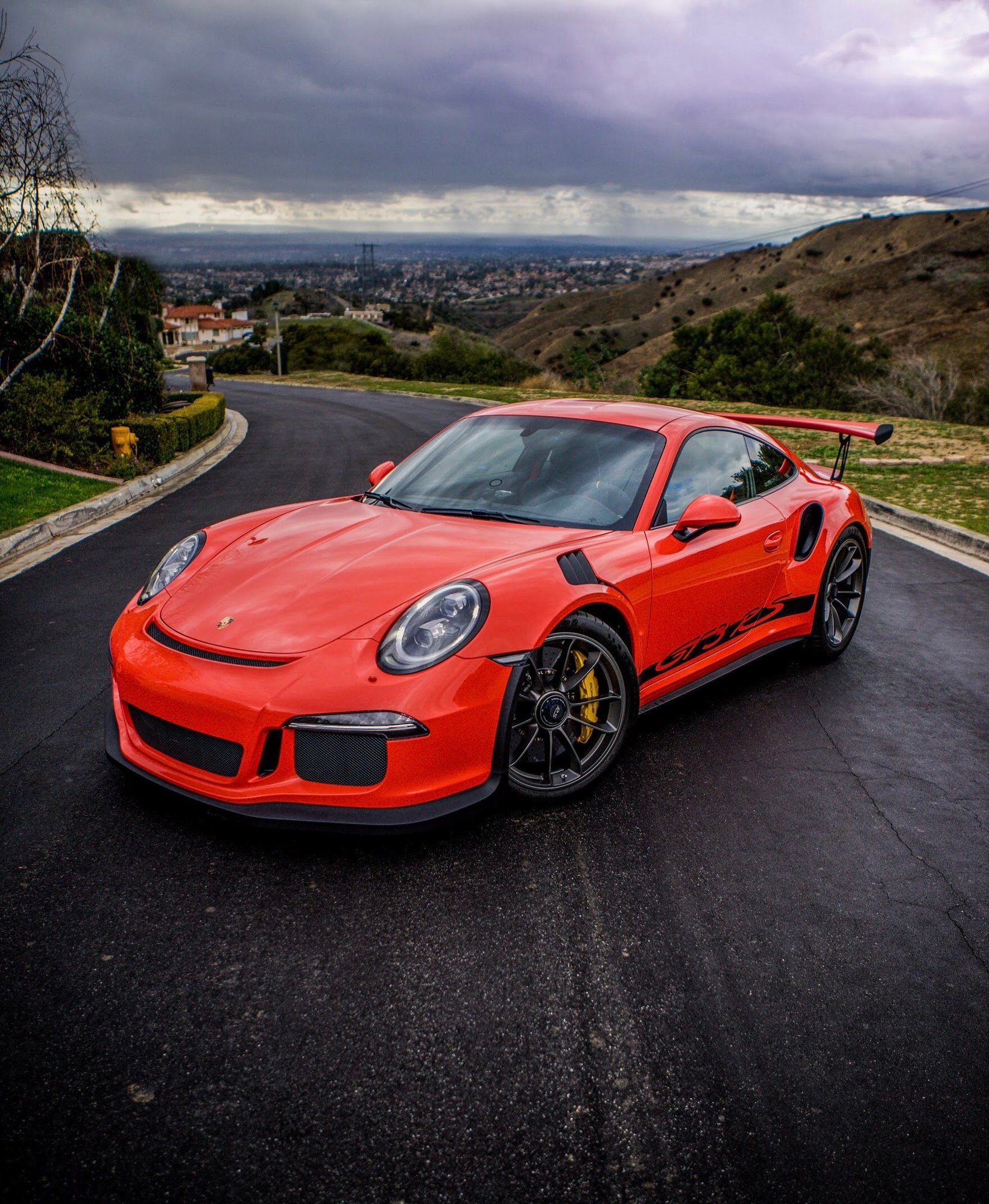 2016 Porsche 911 - perfect condition 2016 porsche gt3rs in lava orange with CXX opions 210k msrp - Used - VIN WP0AF2A95GS193210 - 3,200 Miles - 6 cyl - Coupe - Arcaida, CA 91006, United States