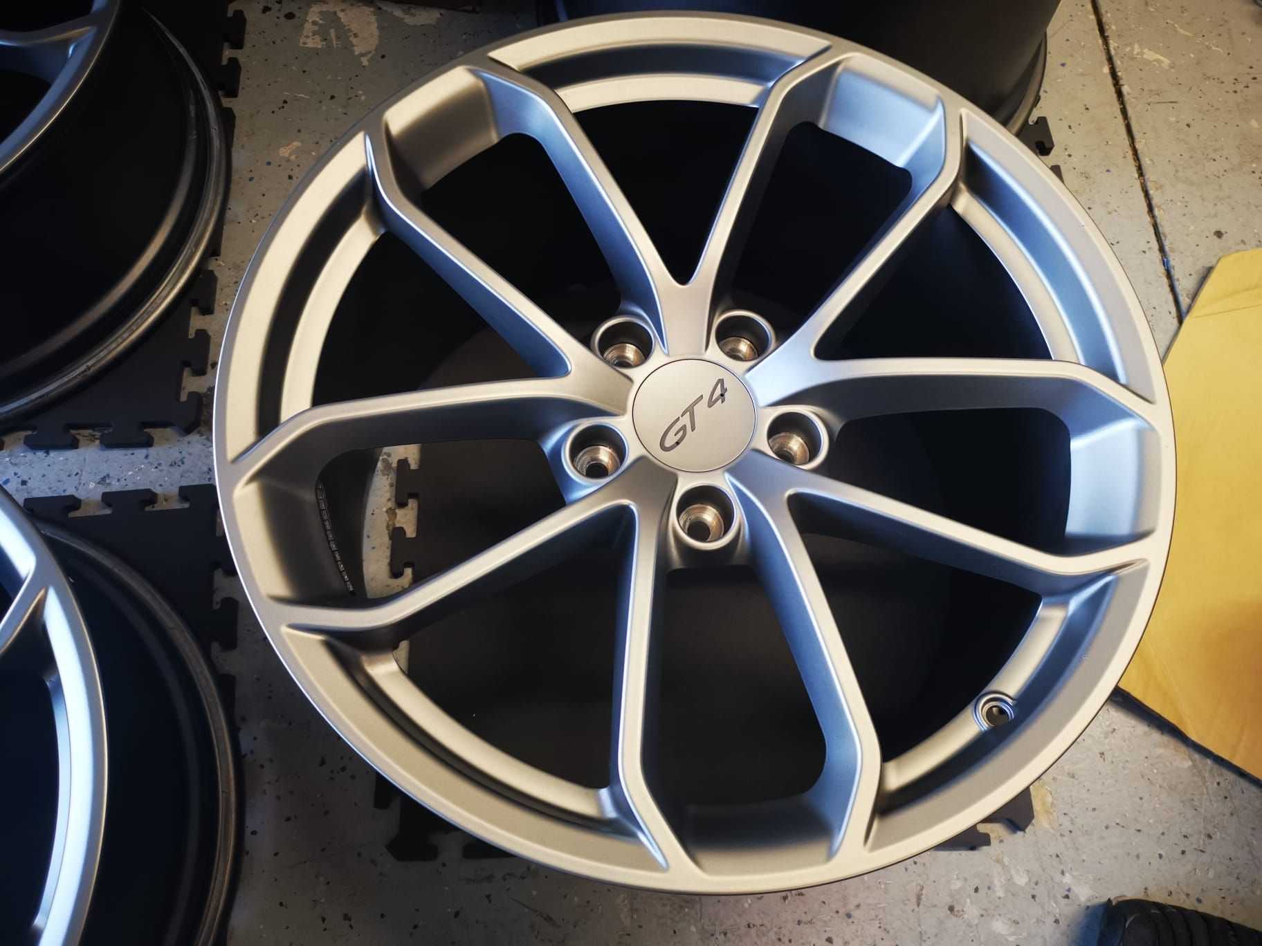 Wheels and Tires/Axles - 718 GT4 OEM Wheels - Used - 2016 to 2023 Porsche 718 - Chino Hills, CA 91709, United States