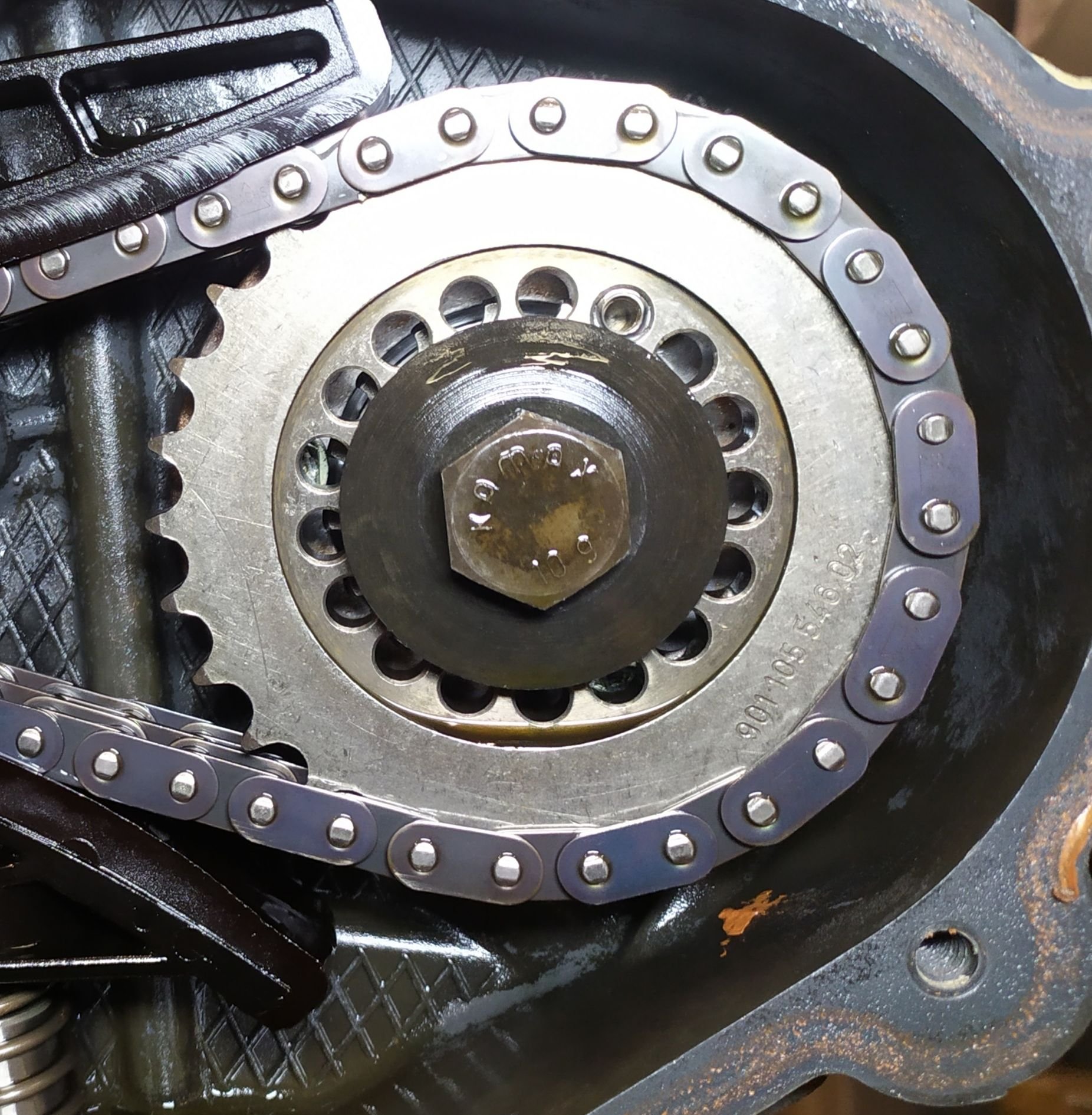 92, 3.6 964 carrera, cam sprocket installation dirction Rennlist