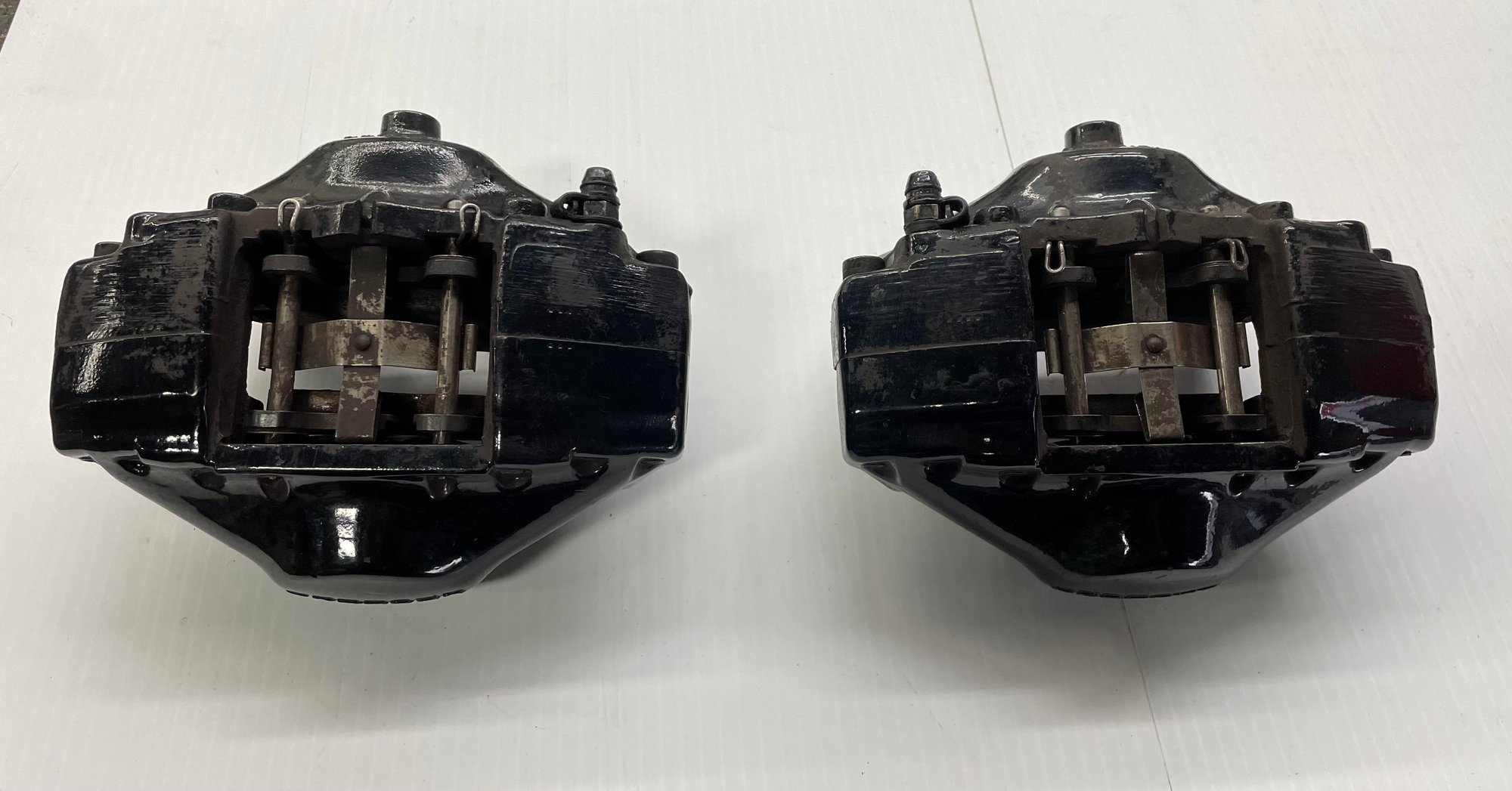 Brakes - OE 964 Rear 2 Piston Calipers Black - Used - 1989 to 1991 Porsche 911 - Brooklyn, NY 11210, United States