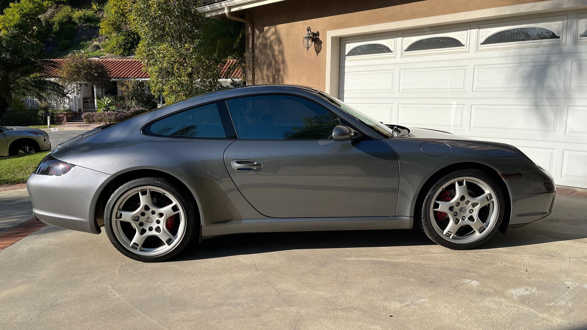 2006 Porsche 911 - 2006 Porsche 911 Carrera C2 (997.1) 6-spd Manual, Great Condition, SoCal Location - Used - VIN WP0AA29926S715888 - 120,000 Miles - 6 cyl - 2WD - Manual - Coupe - Gray - Rolling Hills Estates, CA 90274, United States