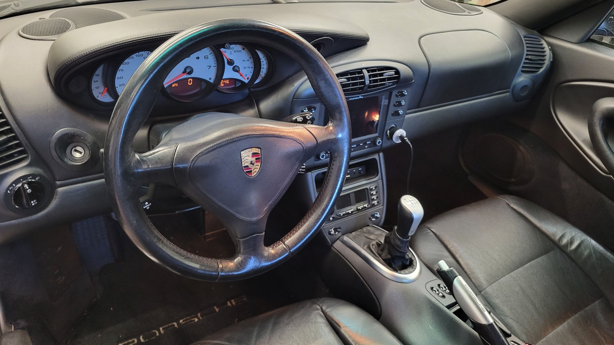 1999 Porsche 911 - 1999 Carrera 4 coupe, 6-MT, facotry Aero Kit! - Used - VIN WP0AA2993XS625683 - 102,000 Miles - 6 cyl - 4WD - Coupe - Gray - Mercer Island, WA 98040, United States