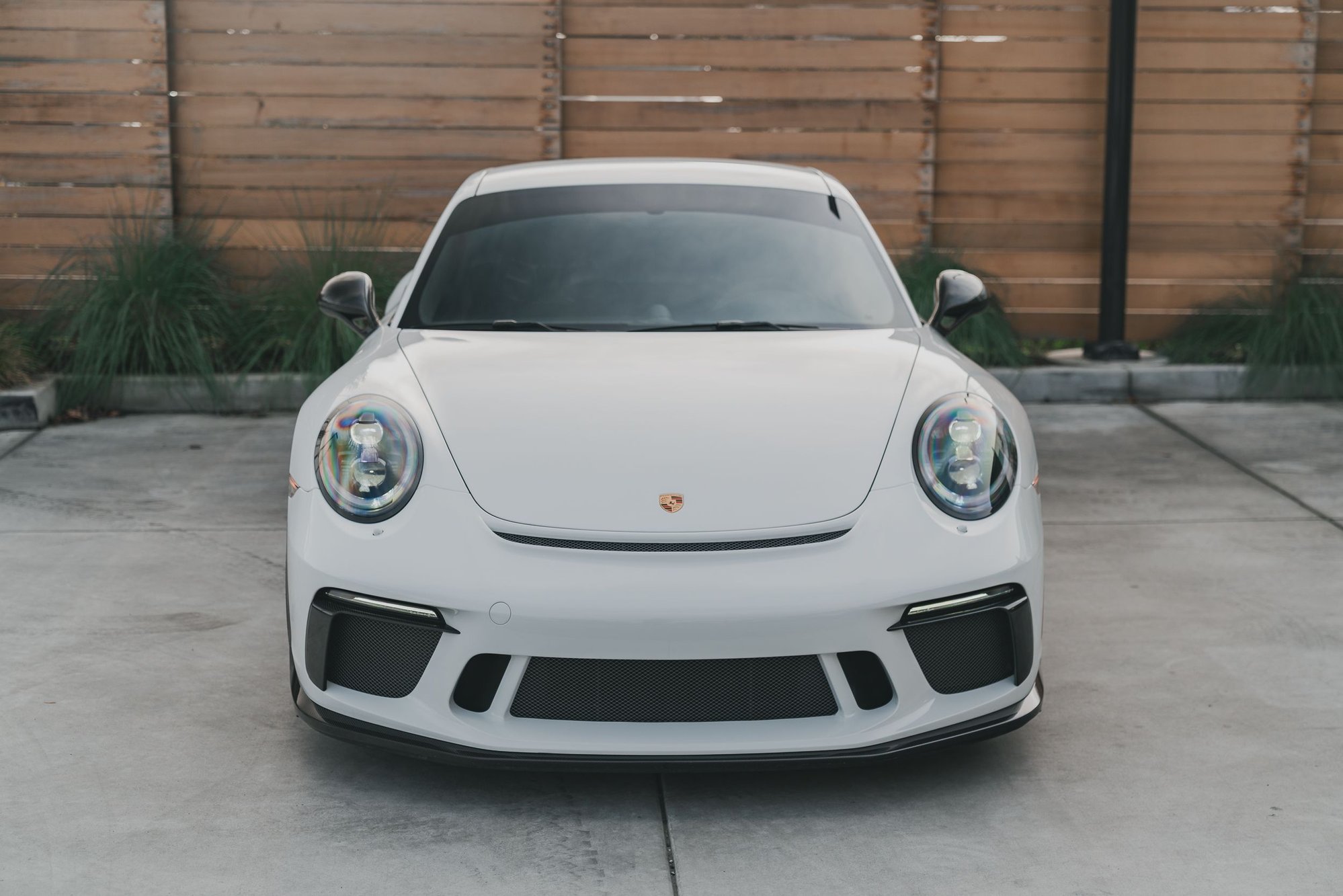 2018 Porsche GT3 - 991.2 GT3 Just Over 5,500 Miles and Fitted With TechArt Gloss Carbon Fiber Aero - Used - VIN WP0AC2A9XJS175124 - 5,560 Miles - 6 cyl - 2WD - Automatic - Coupe - White - San Carlos, CA 94070, United States